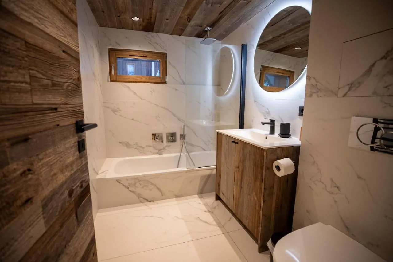Chalet Chardon Bleu Meribel 0*,  France